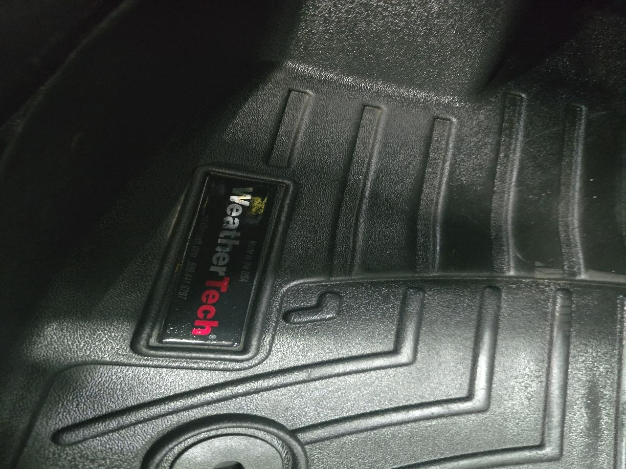 Buick Regal Sportback 4dr Sdn Essence AWD 2018