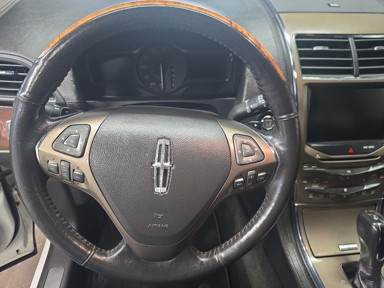 Lincoln MKX AWD 4dr 2015