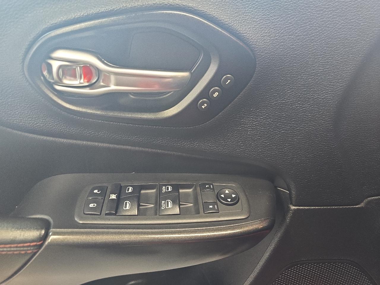 Jeep Cherokee Trailhawk Elite 4x4 2021