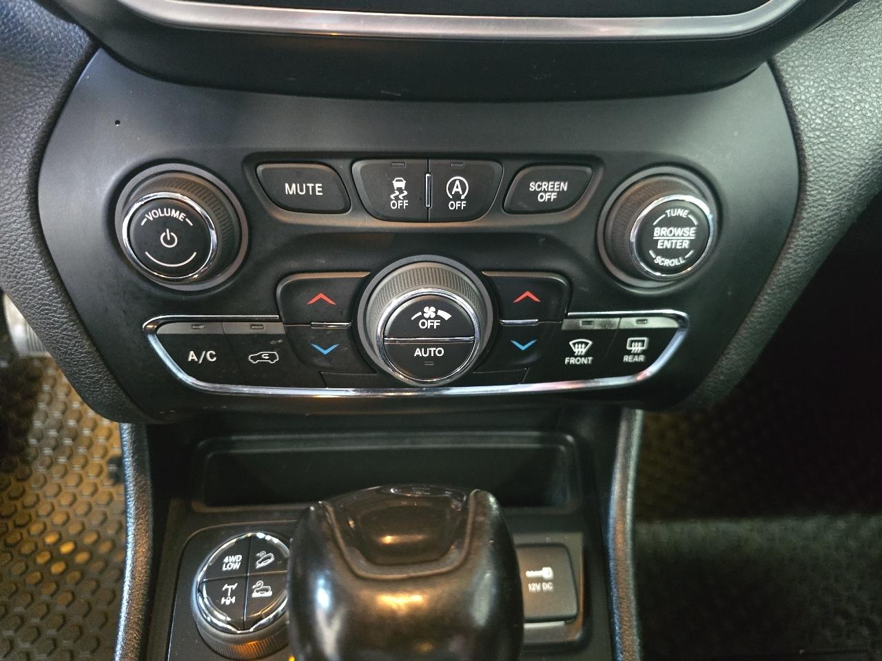 Jeep Cherokee Trailhawk Elite 4x4 2021