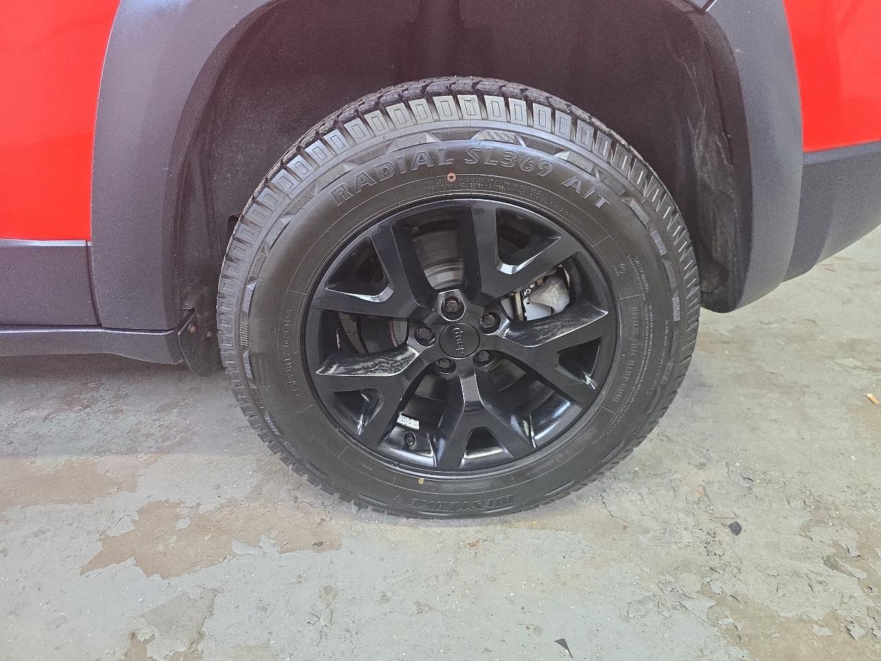 Jeep Cherokee Trailhawk Elite 4x4 2021