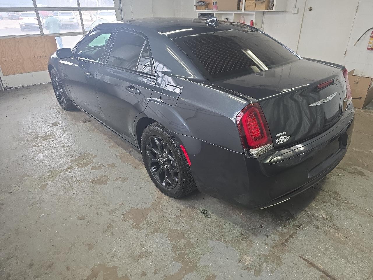 Chrysler 300 300S AWD 2019