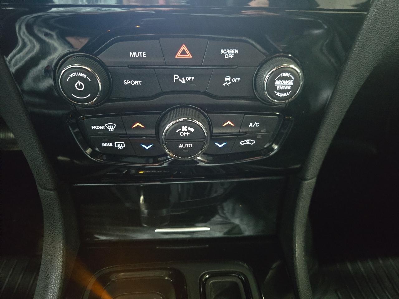 Chrysler 300 300S AWD 2019