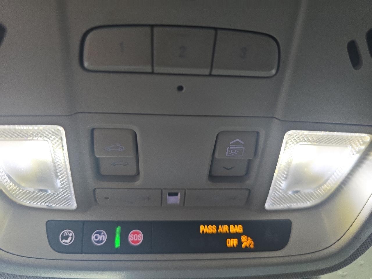 Cadillac XT4 AWD 4dr Luxury 2021