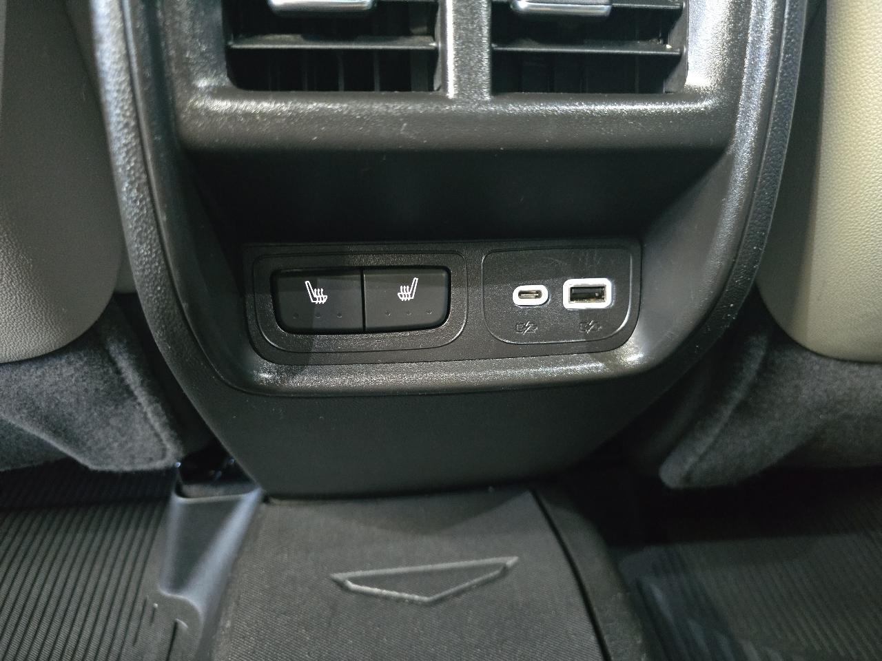 Cadillac XT4 AWD 4dr Luxury 2021