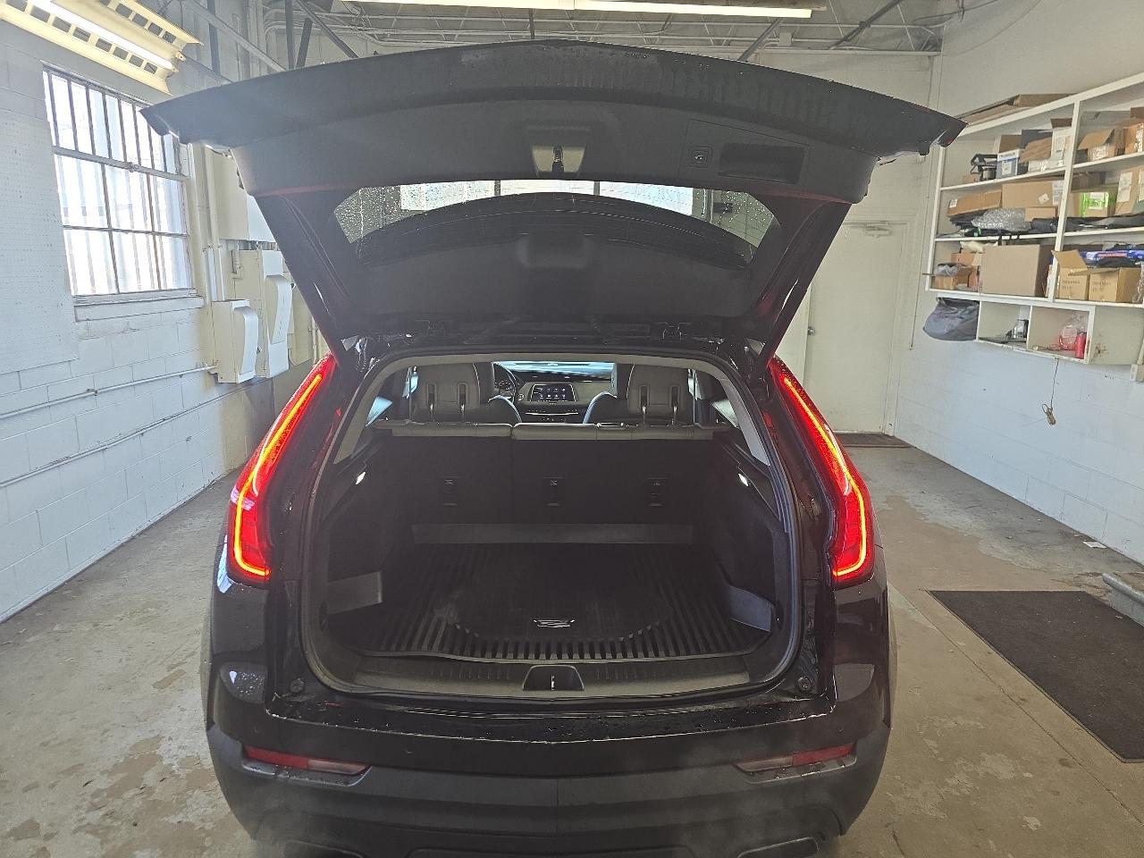 Cadillac XT4 AWD 4dr Luxury 2021
