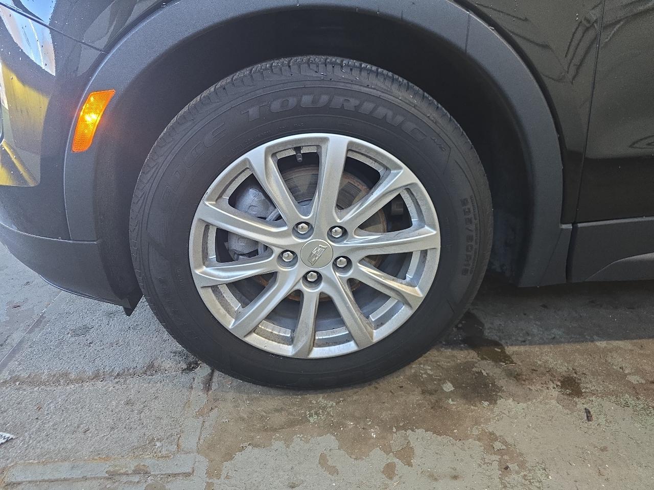 Cadillac XT4 AWD 4dr Luxury 2021