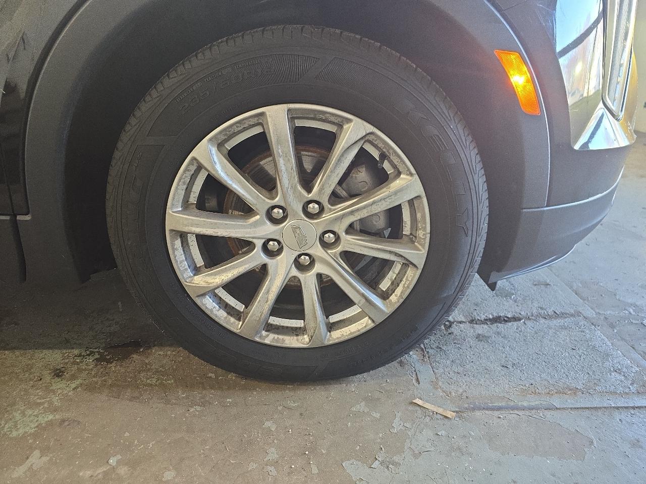 Cadillac XT4 AWD 4dr Luxury 2021