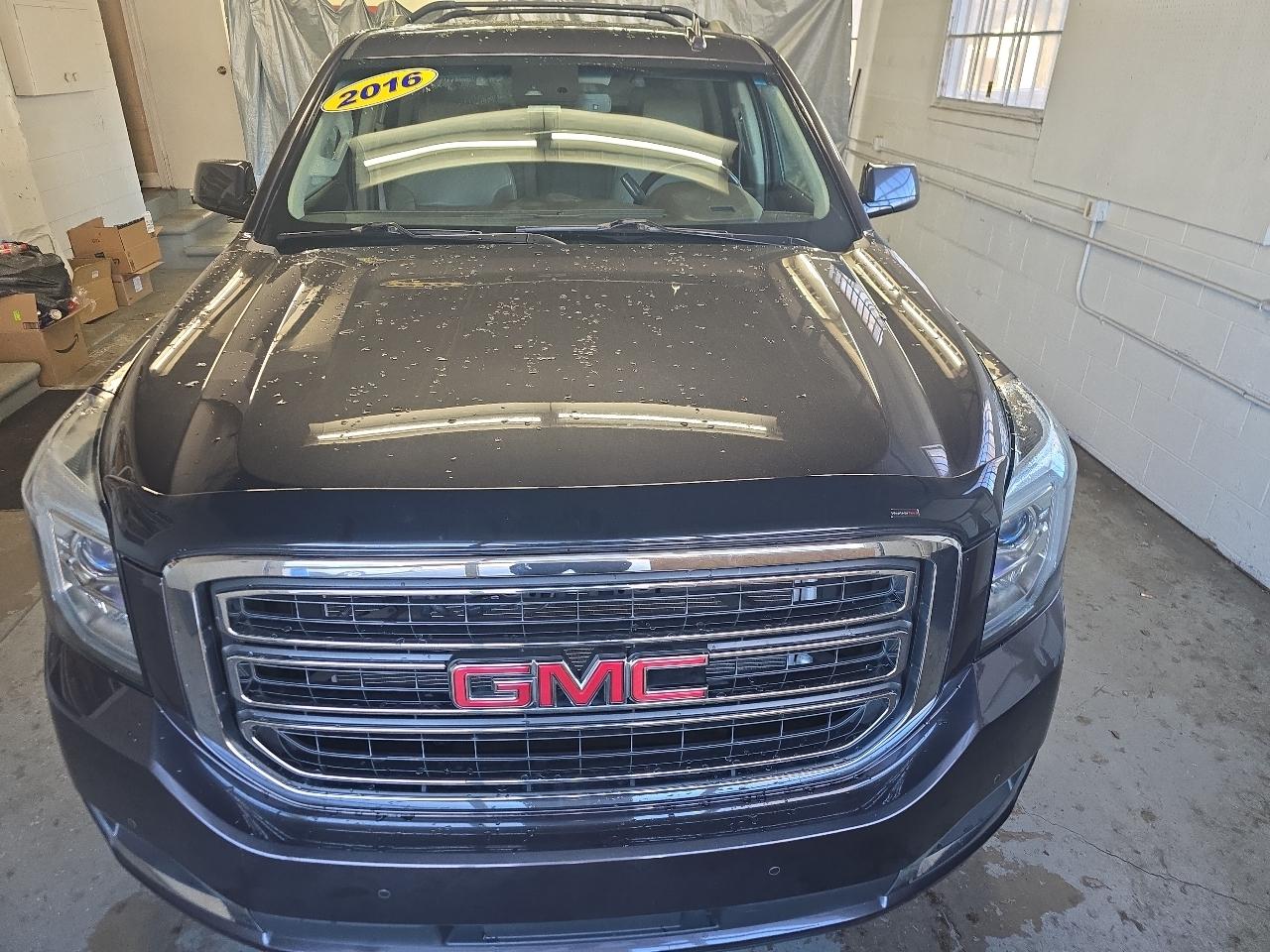 GMC Yukon 4WD 4dr SLT 2016