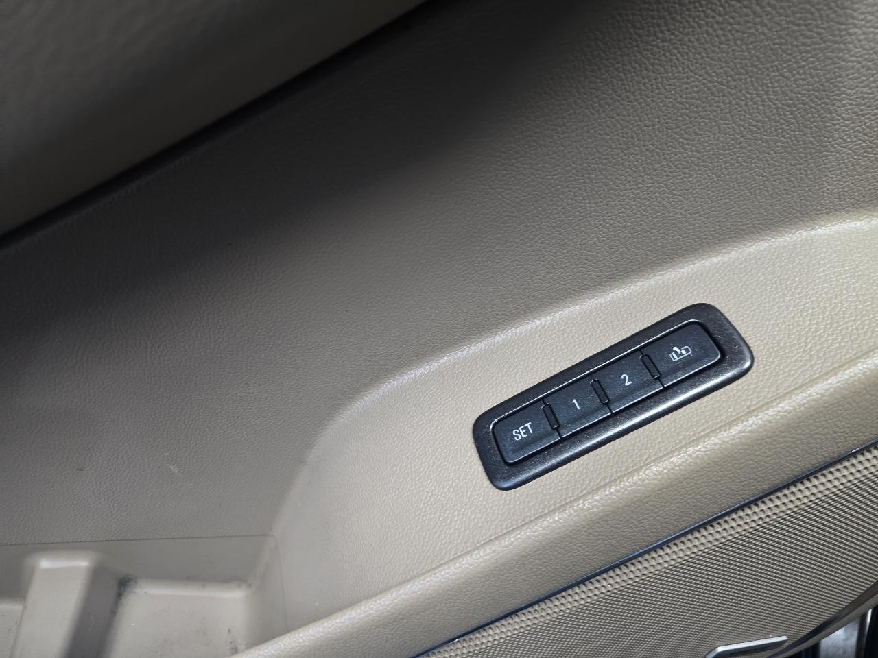 GMC Yukon 4WD 4dr SLT 2016