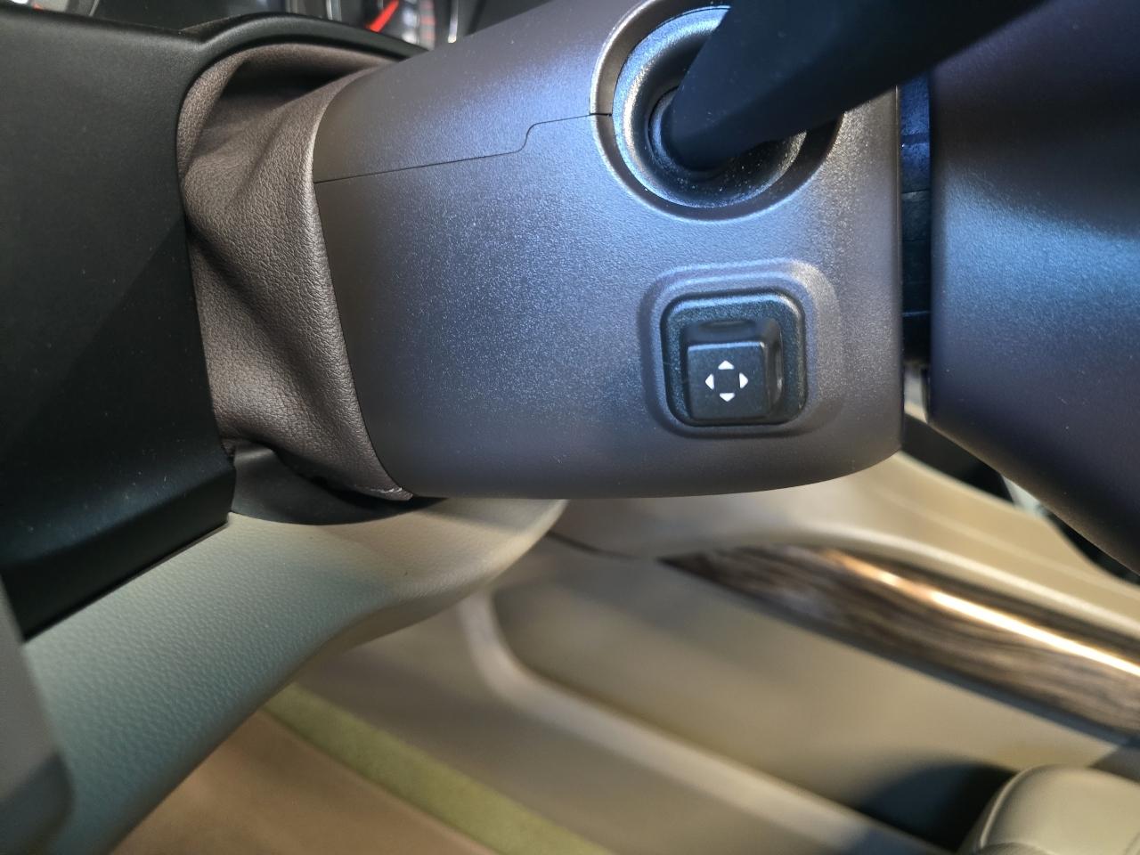 GMC Yukon 4WD 4dr SLT 2016