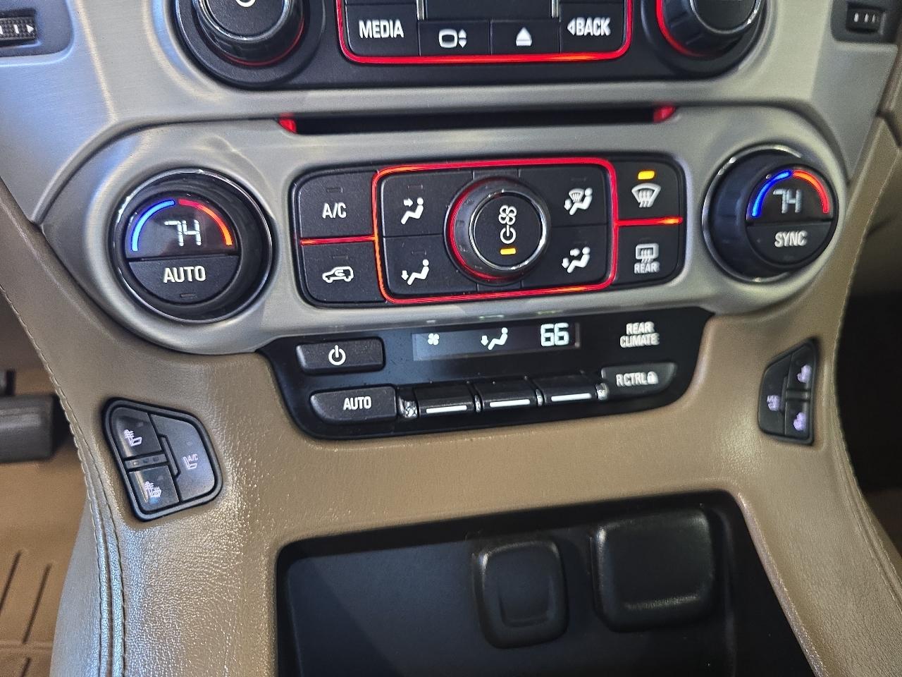 GMC Yukon 4WD 4dr SLT 2016