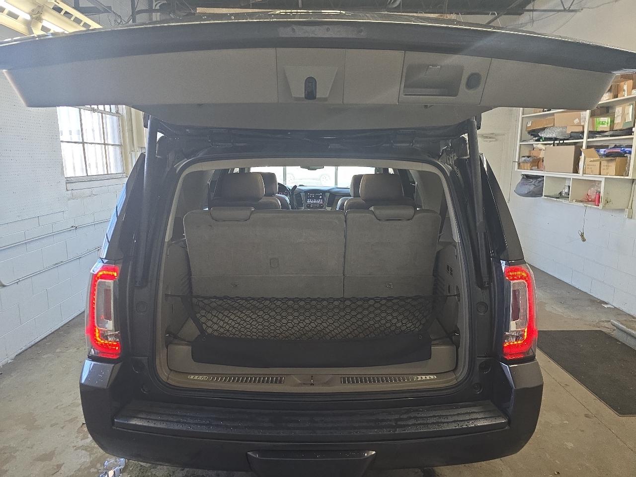 GMC Yukon 4WD 4dr SLT 2016