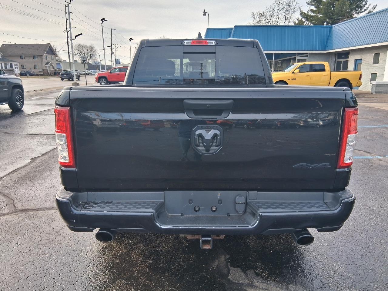 RAM 1500 Tradesman 4x4 Crew Cab 5'7" Box 2019
