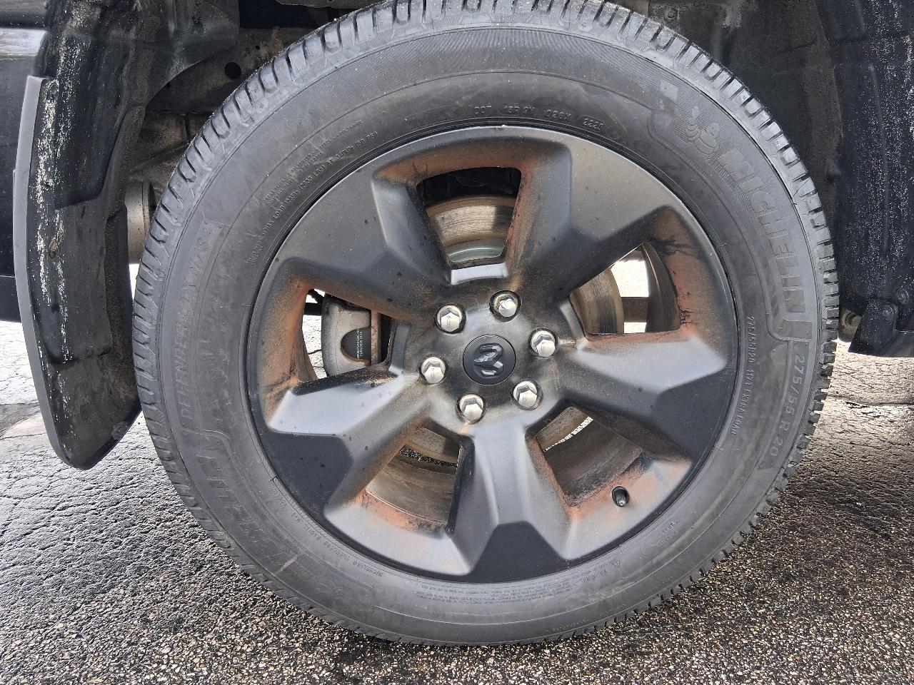 RAM 1500 Tradesman 4x4 Crew Cab 5'7" Box 2019