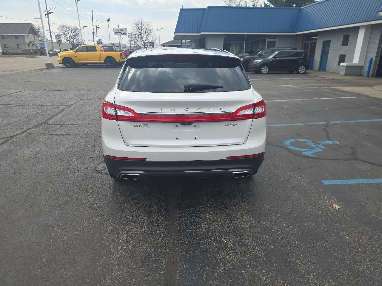 Lincoln MKX Reserve AWD 2017