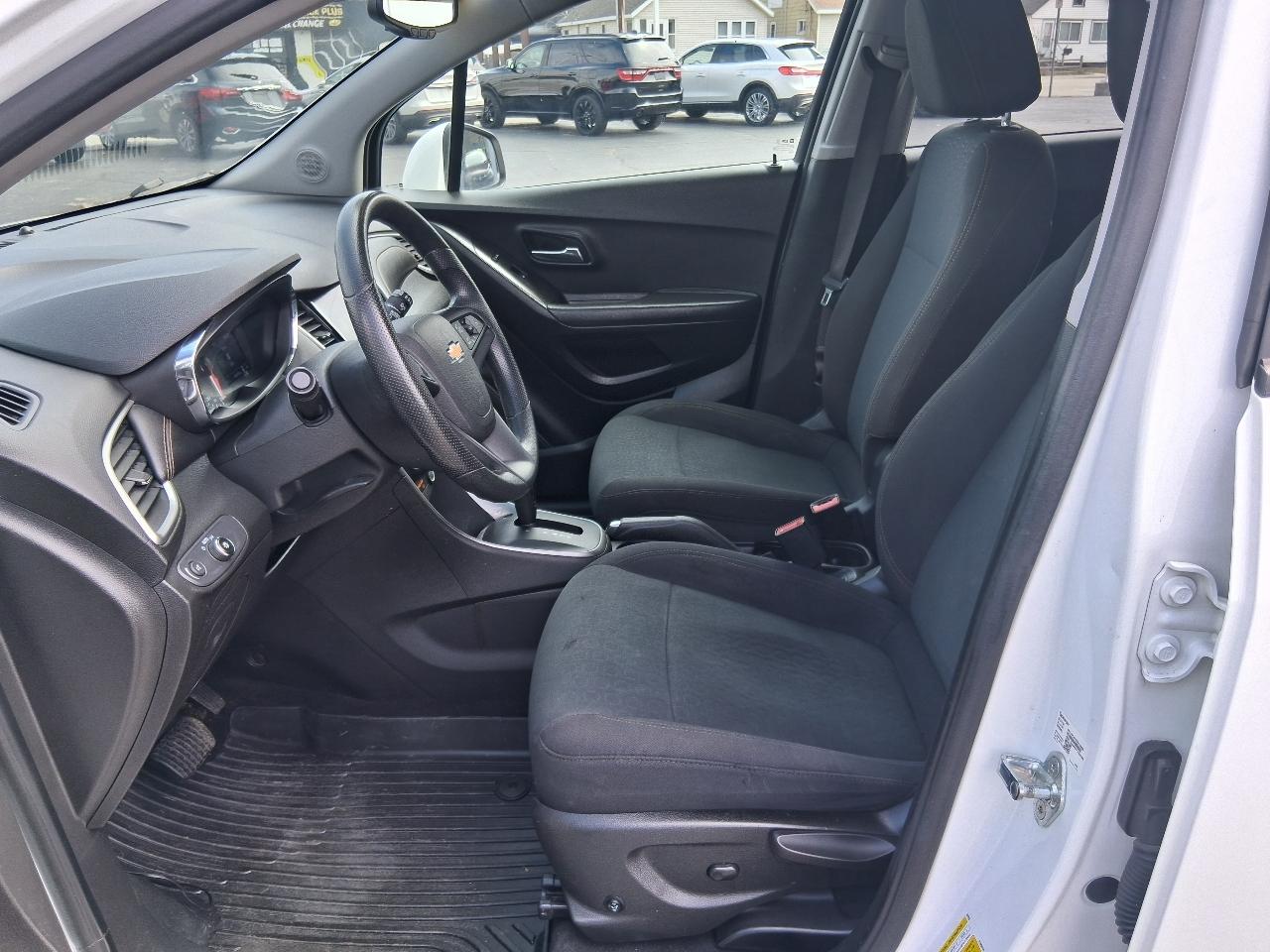 Chevrolet Trax AWD 4dr LS 2020