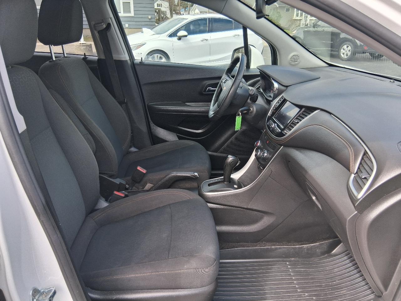 Chevrolet Trax AWD 4dr LS 2020