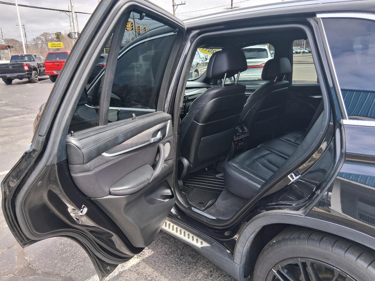 BMW X5 xDrive50i Sports Activity Vehicle 2017