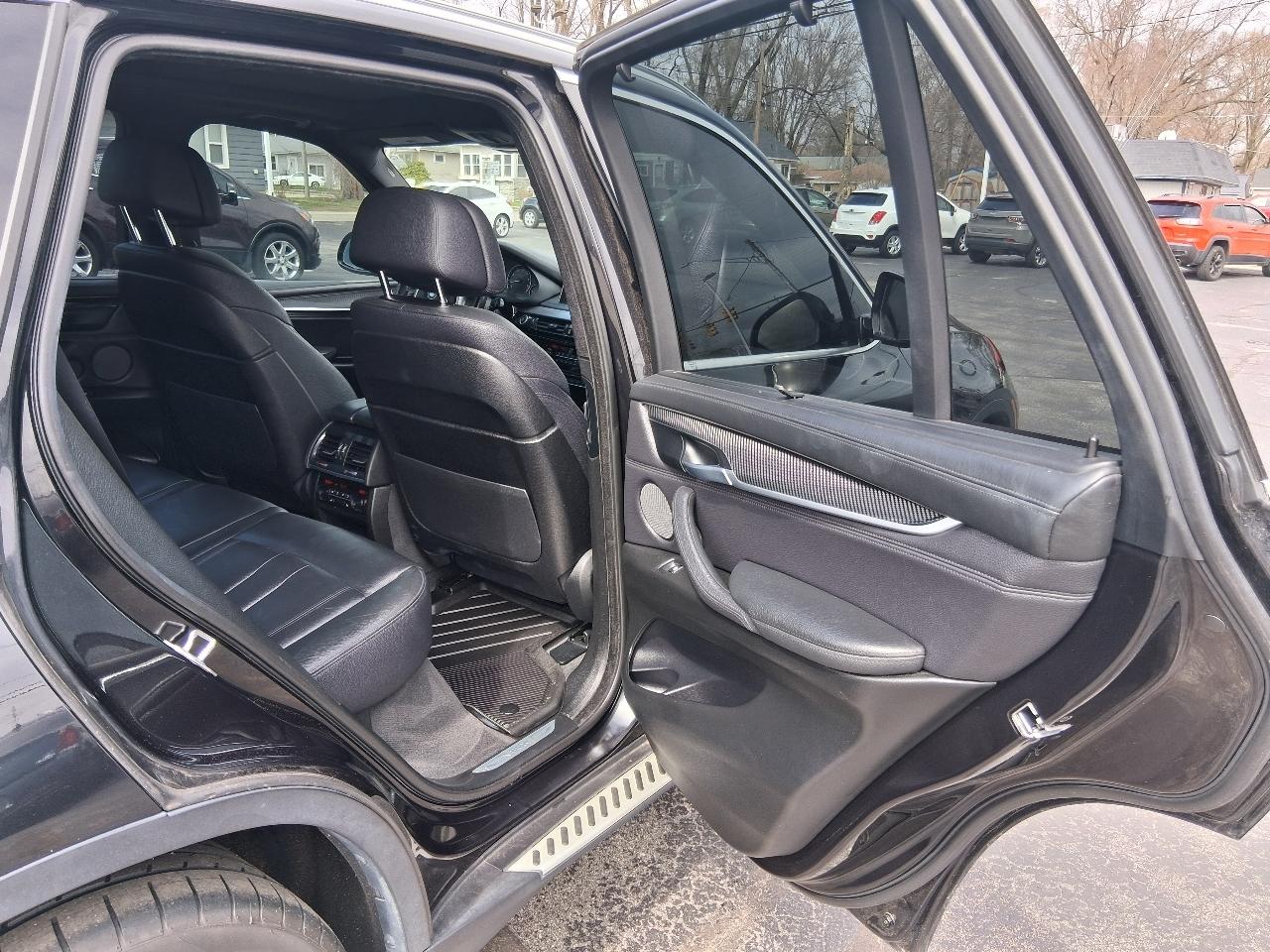 BMW X5 xDrive50i Sports Activity Vehicle 2017