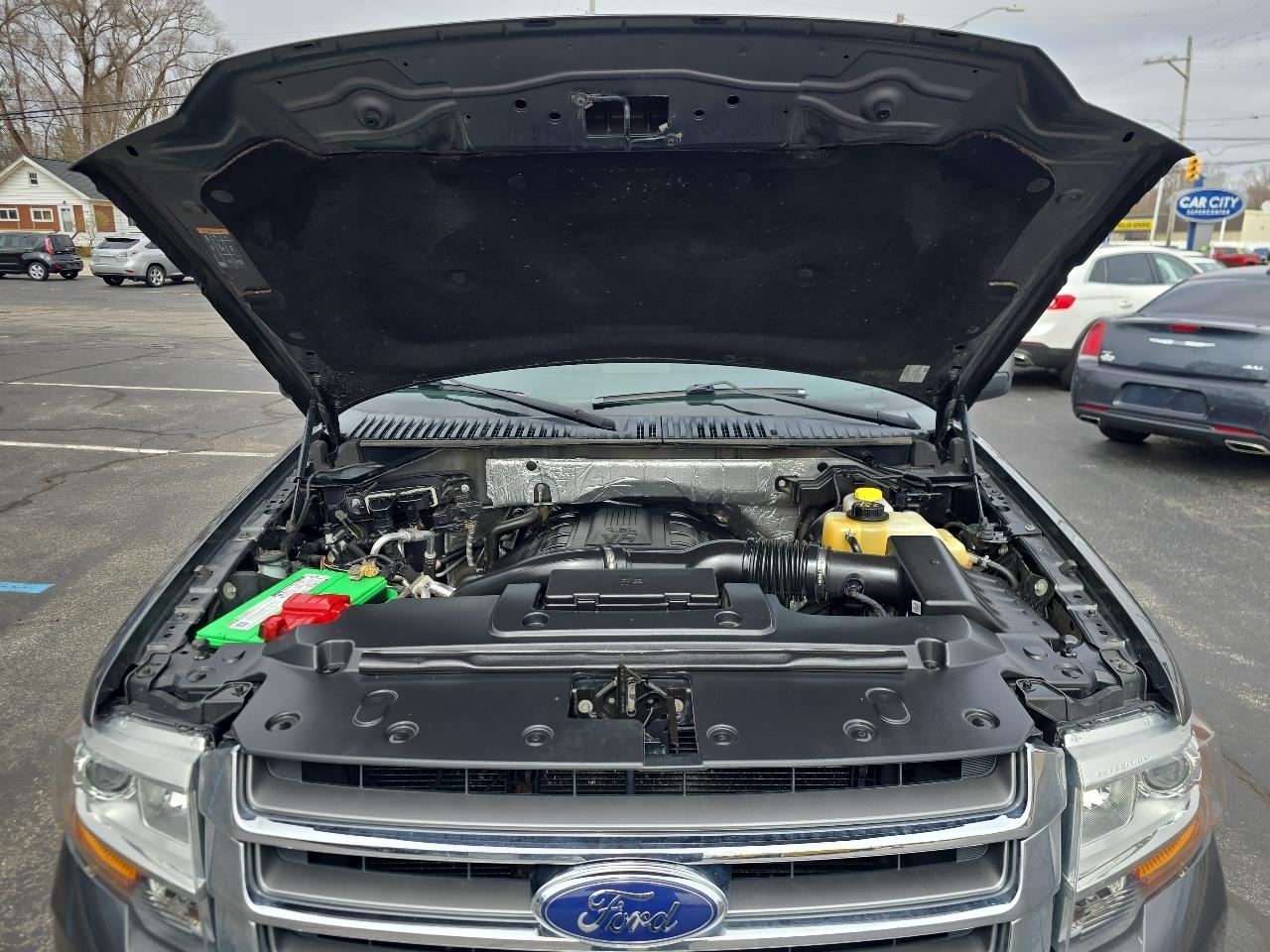 Ford Expedition EL 4WD 4dr Limited 2016