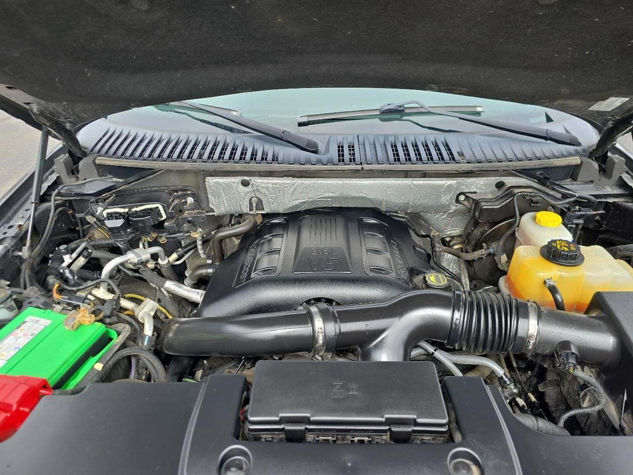 Ford Expedition EL 4WD 4dr Limited 2016