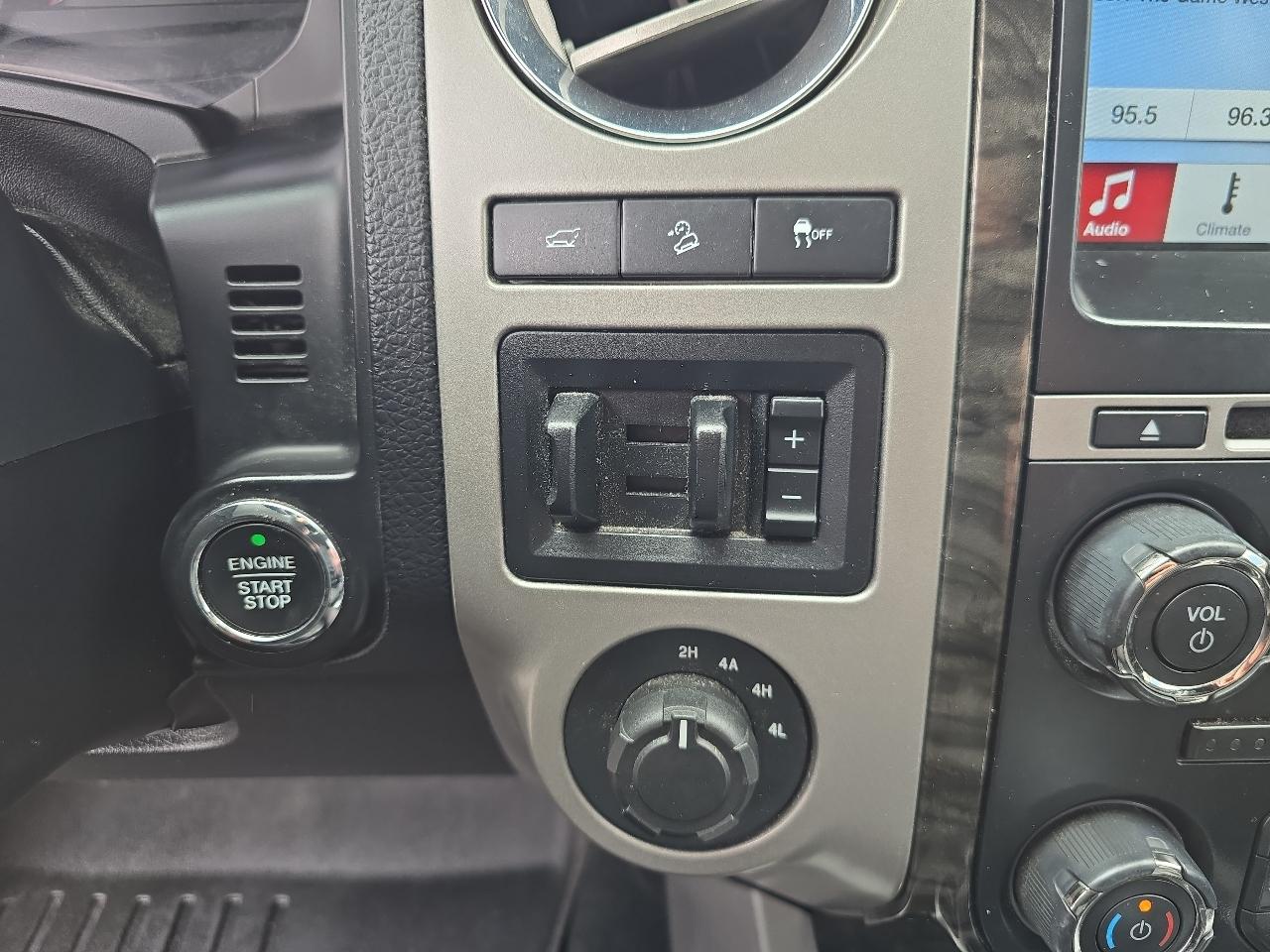 Ford Expedition EL 4WD 4dr Limited 2016