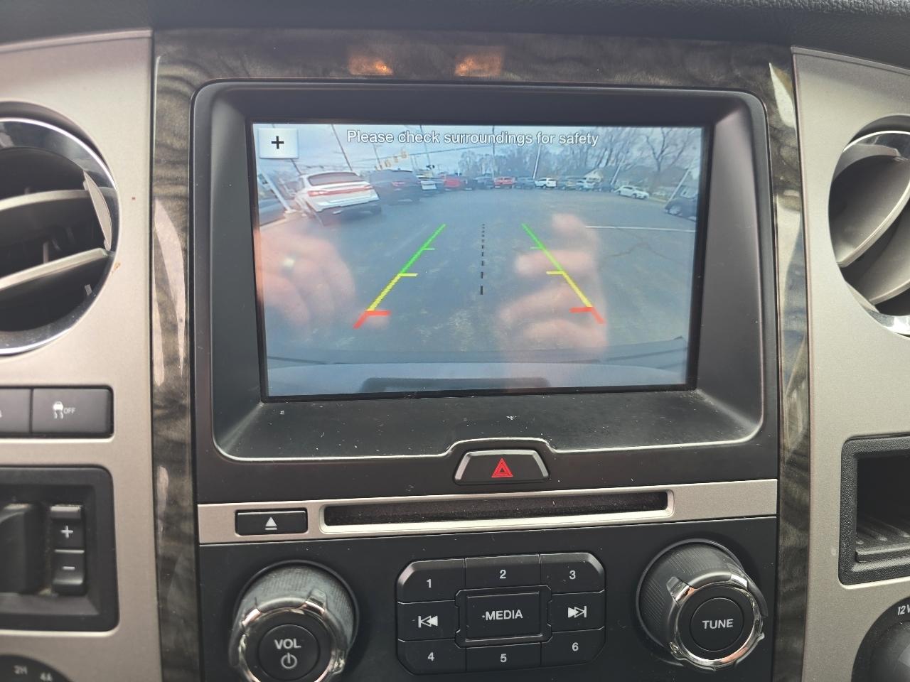 Ford Expedition EL 4WD 4dr Limited 2016