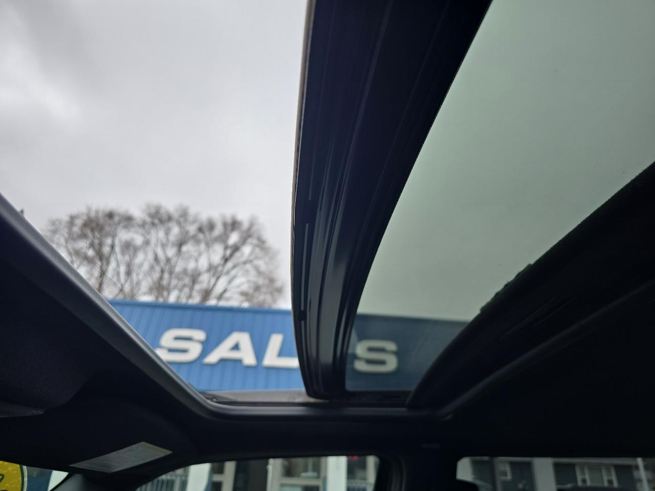 Ford Expedition EL 4WD 4dr Limited 2016