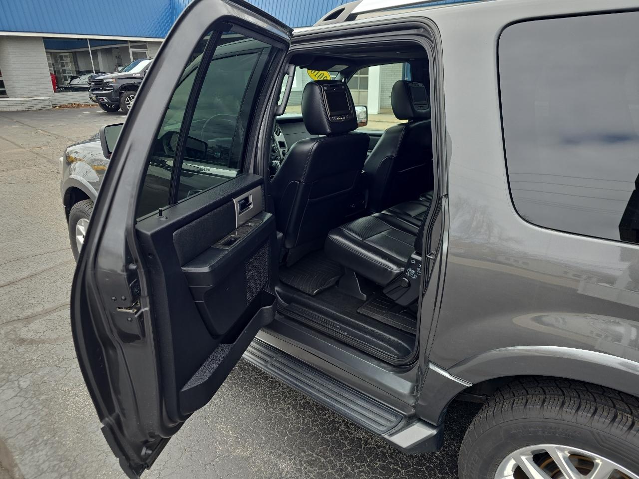 Ford Expedition EL 4WD 4dr Limited 2016