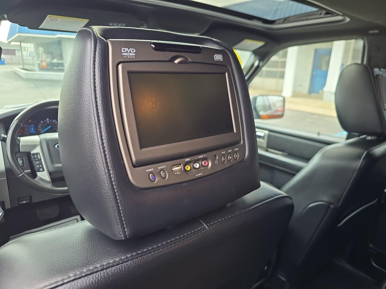 Ford Expedition EL 4WD 4dr Limited 2016