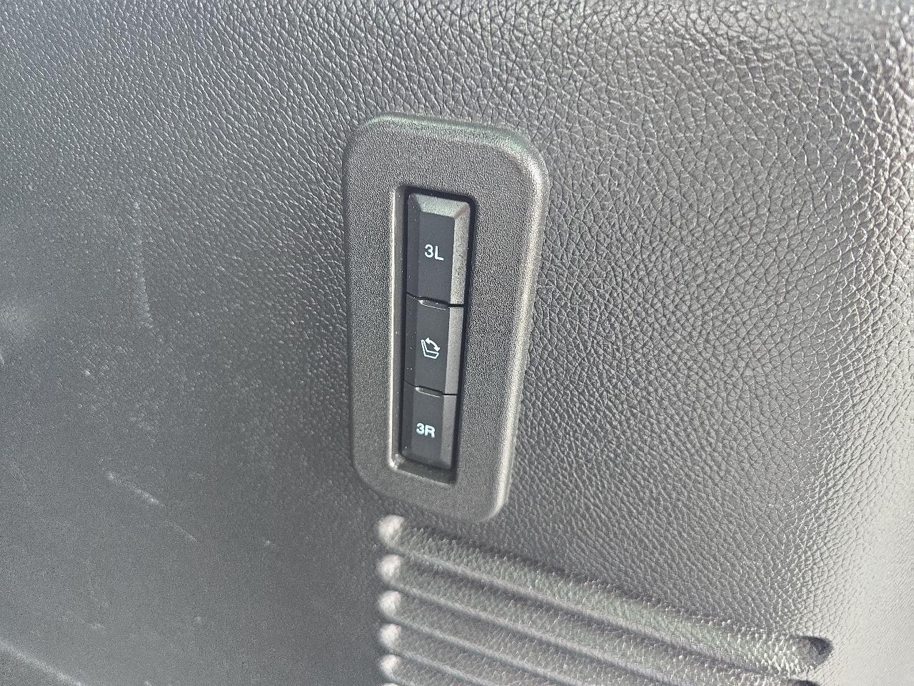 Ford Expedition EL 4WD 4dr Limited 2016