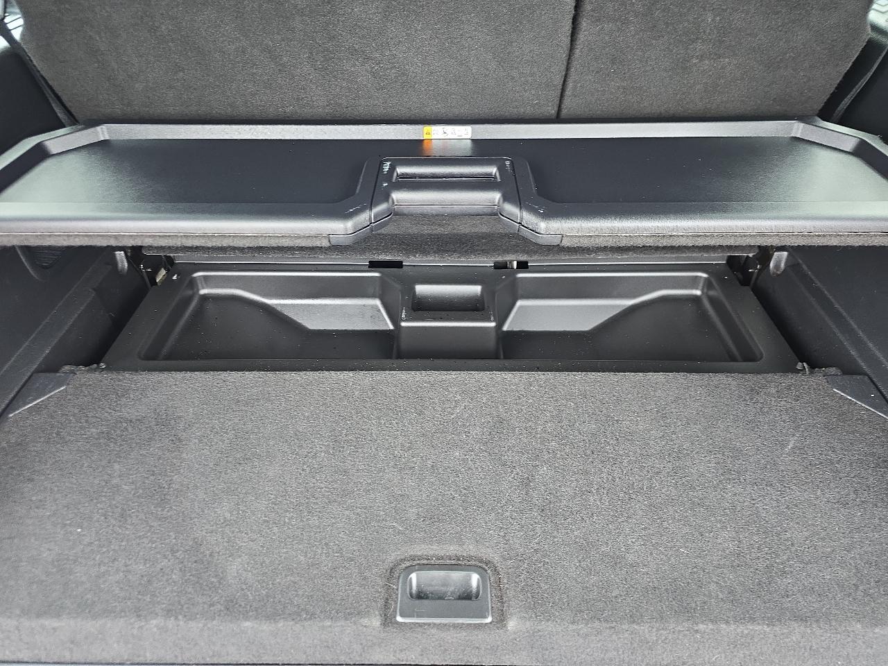 Ford Expedition EL 4WD 4dr Limited 2016