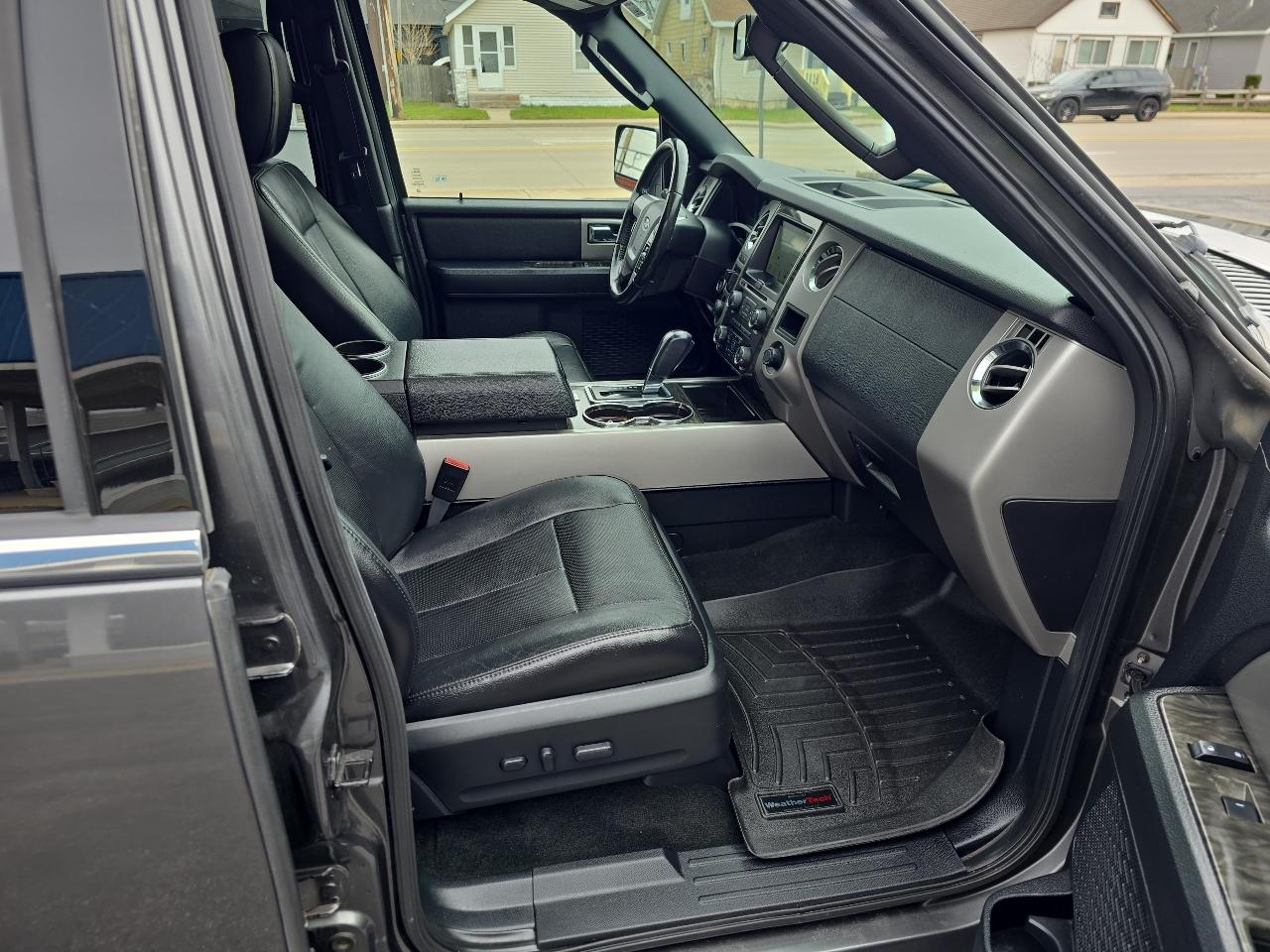 Ford Expedition EL 4WD 4dr Limited 2016