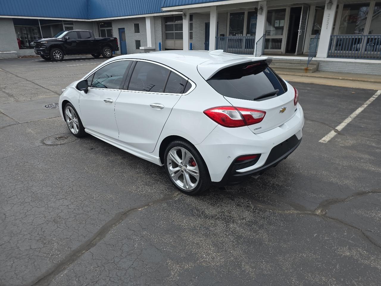 Chevrolet Cruze 4dr HB 1.4L Premier w/1SF 2018