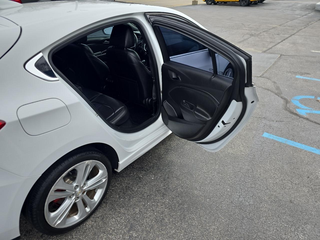 Chevrolet Cruze 4dr HB 1.4L Premier w/1SF 2018