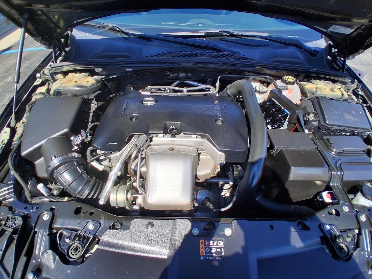 Buick Regal Sportback 4dr Sdn Essence AWD 2019