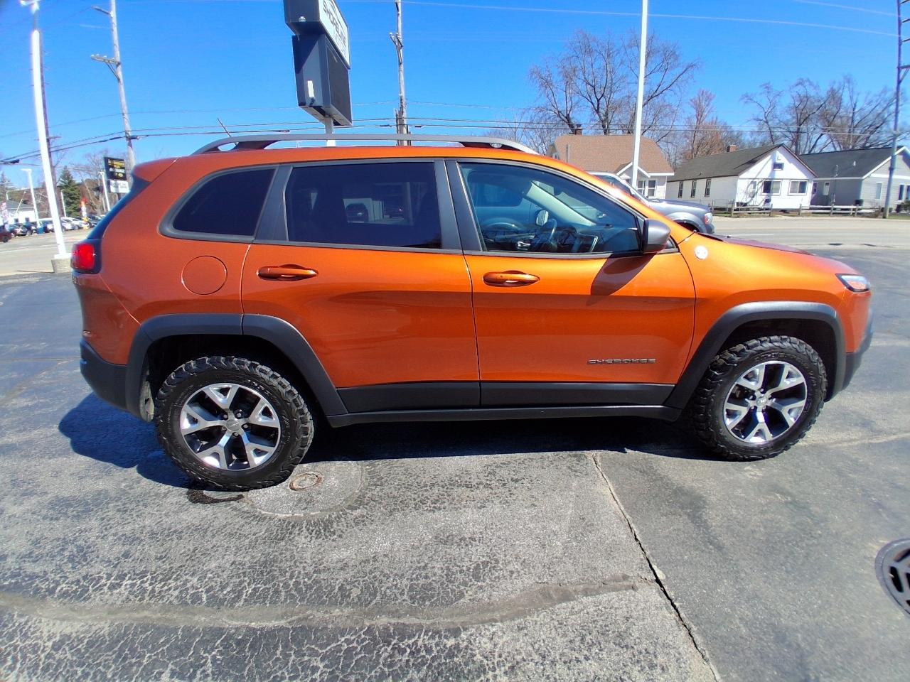 Jeep Cherokee 4WD 4dr Trailhawk 2015
