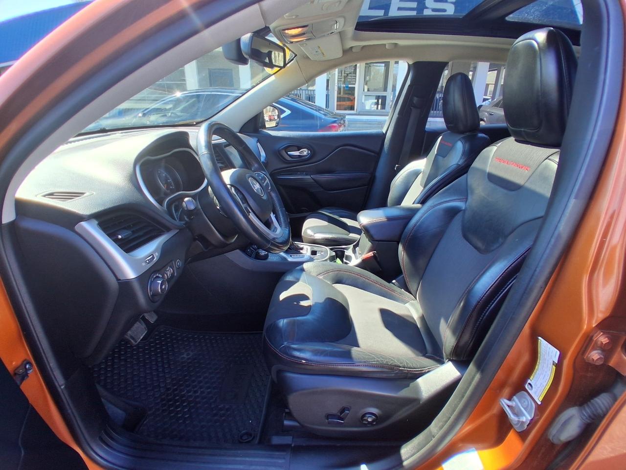 Jeep Cherokee 4WD 4dr Trailhawk 2015