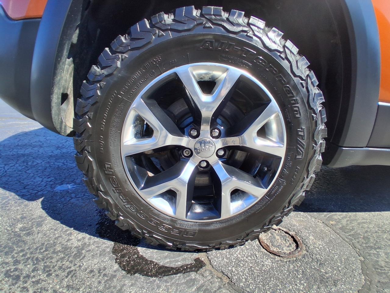 Jeep Cherokee 4WD 4dr Trailhawk 2015