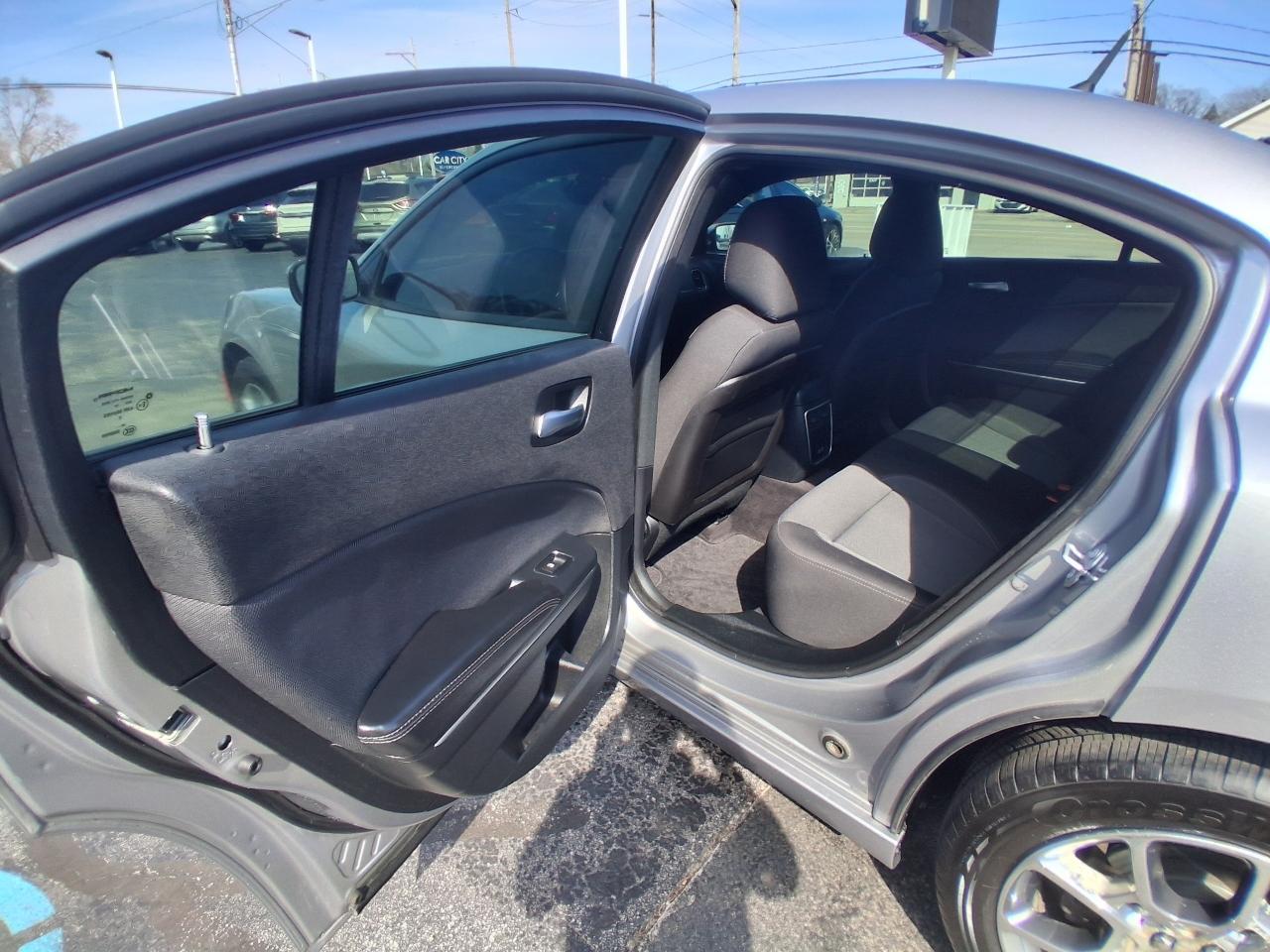 Dodge Charger SE AWD 2017