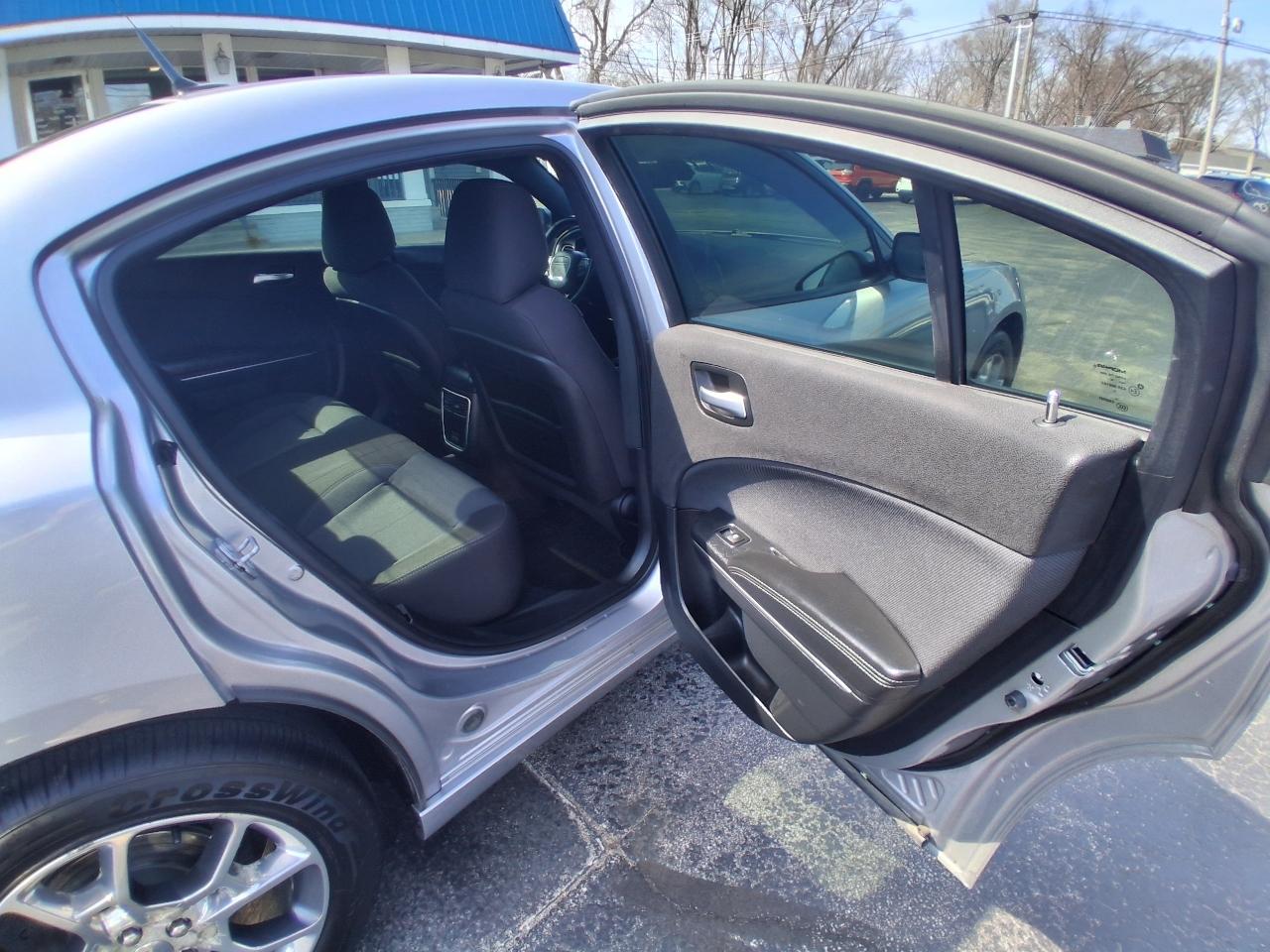 Dodge Charger SE AWD 2017