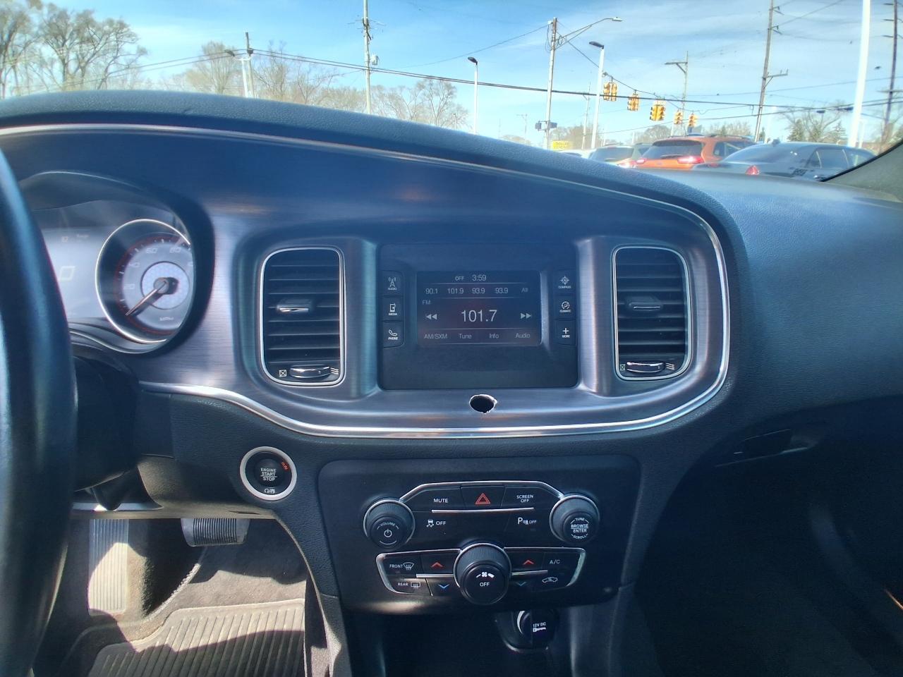 Dodge Charger SE AWD 2017