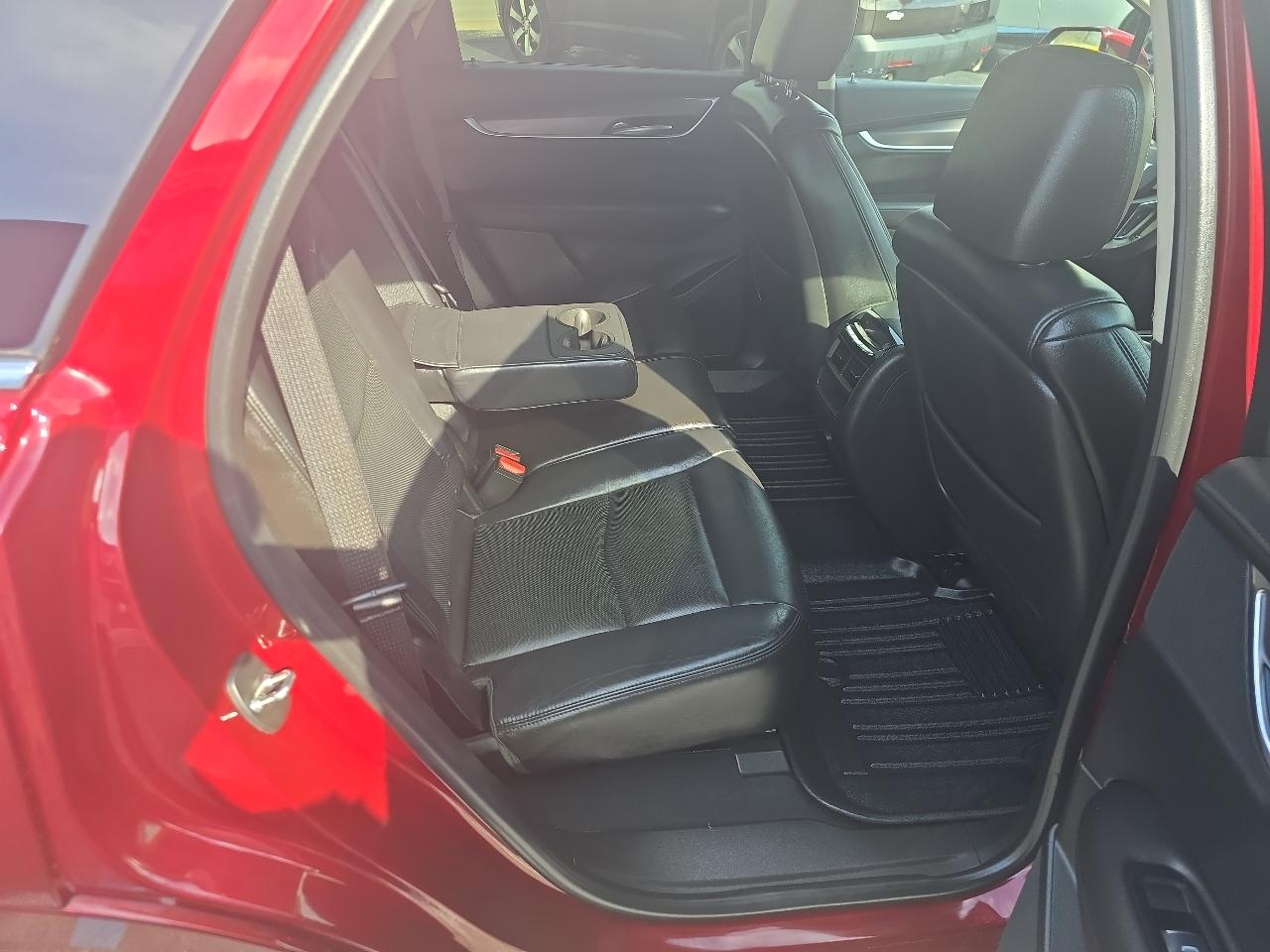 Cadillac XT5 AWD 4dr Luxury 2017