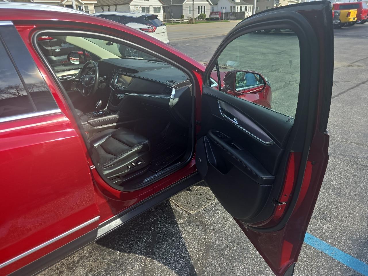 Cadillac XT5 AWD 4dr Luxury 2017