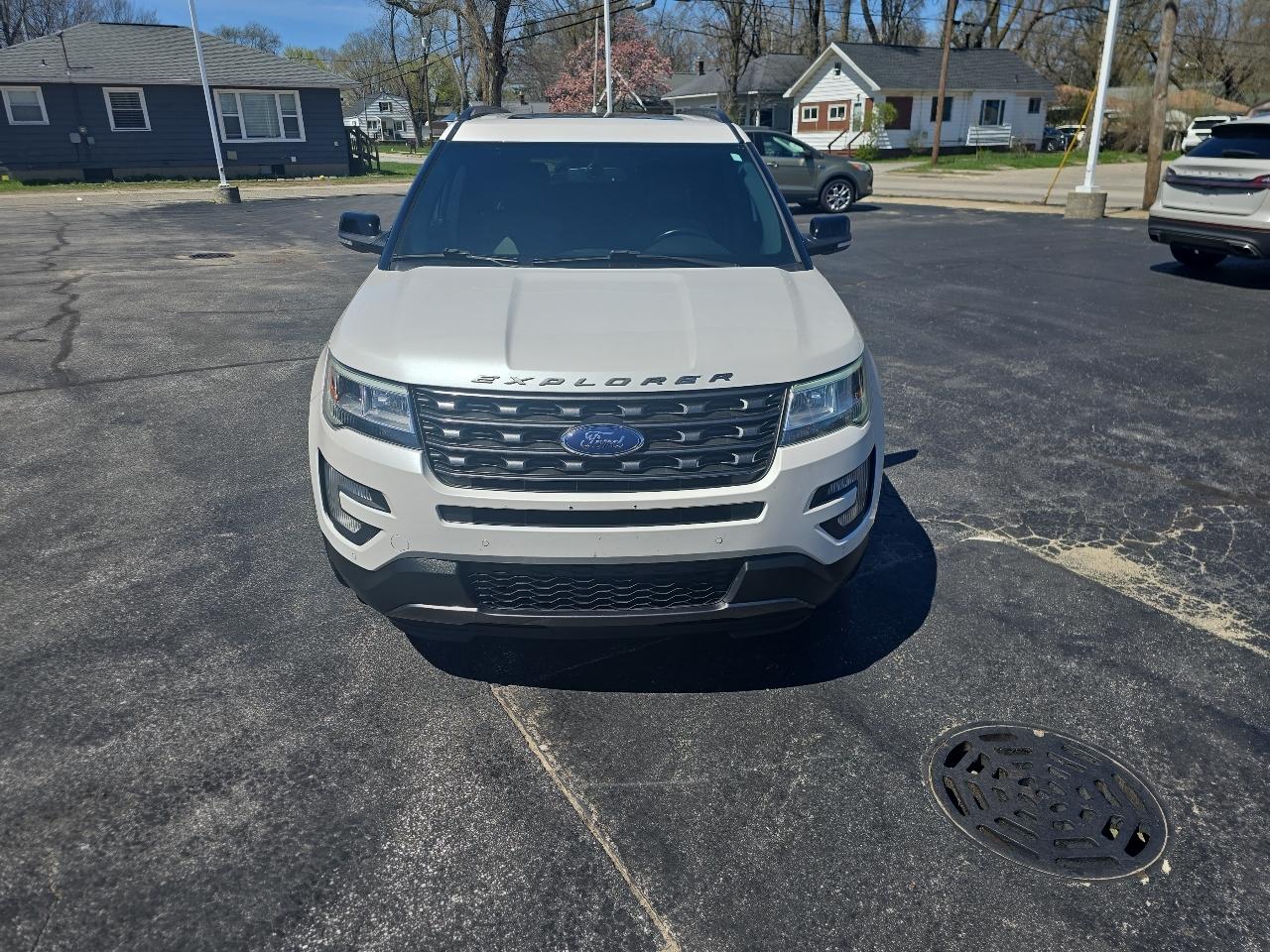 Ford Explorer XLT 4WD 2017