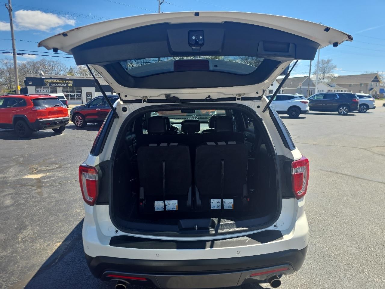 Ford Explorer XLT 4WD 2017