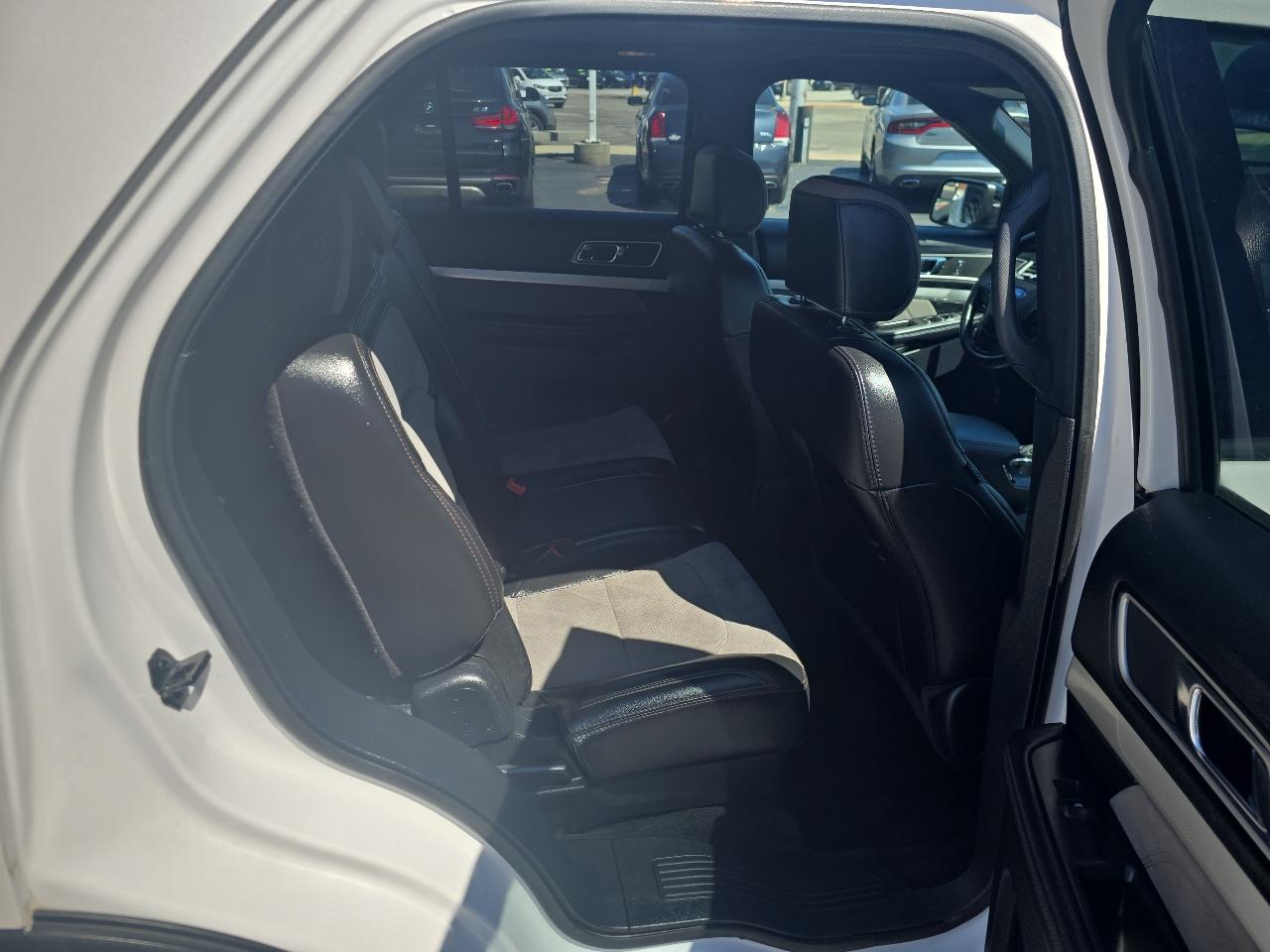 Ford Explorer XLT 4WD 2017