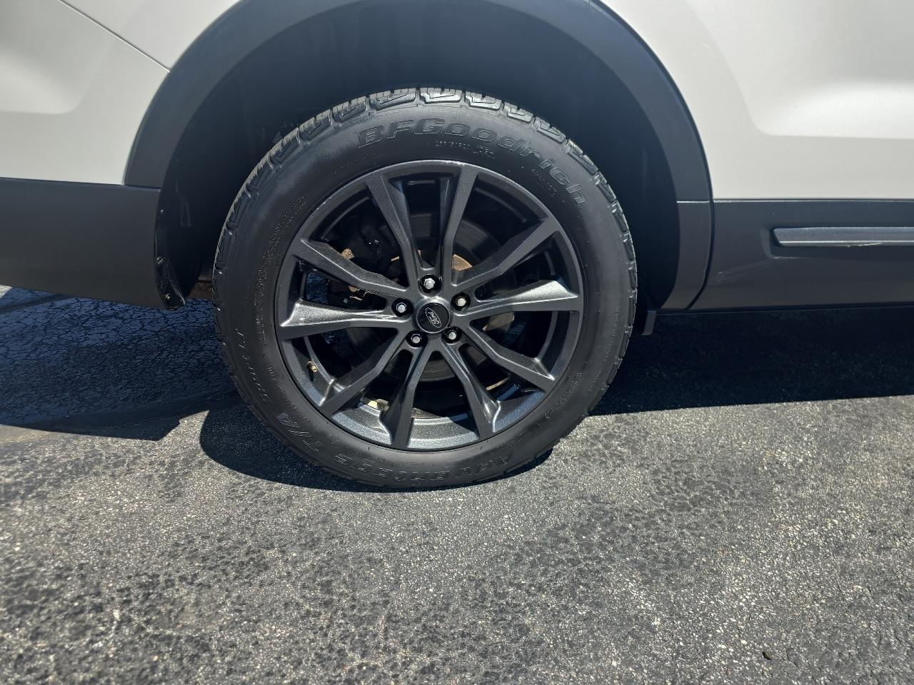 Ford Explorer XLT 4WD 2017