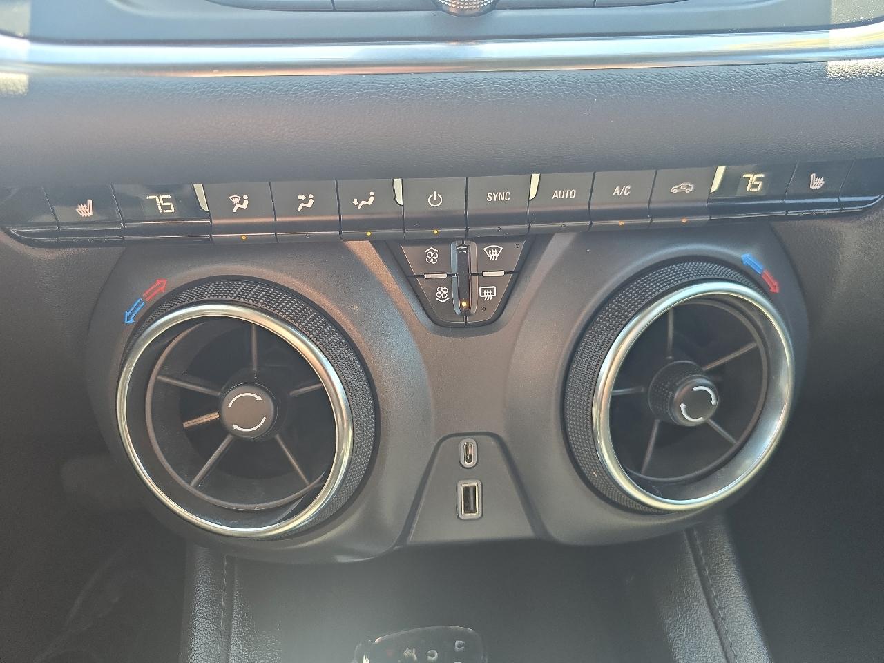 Chevrolet Blazer AWD 4dr LT w/2LT 2022